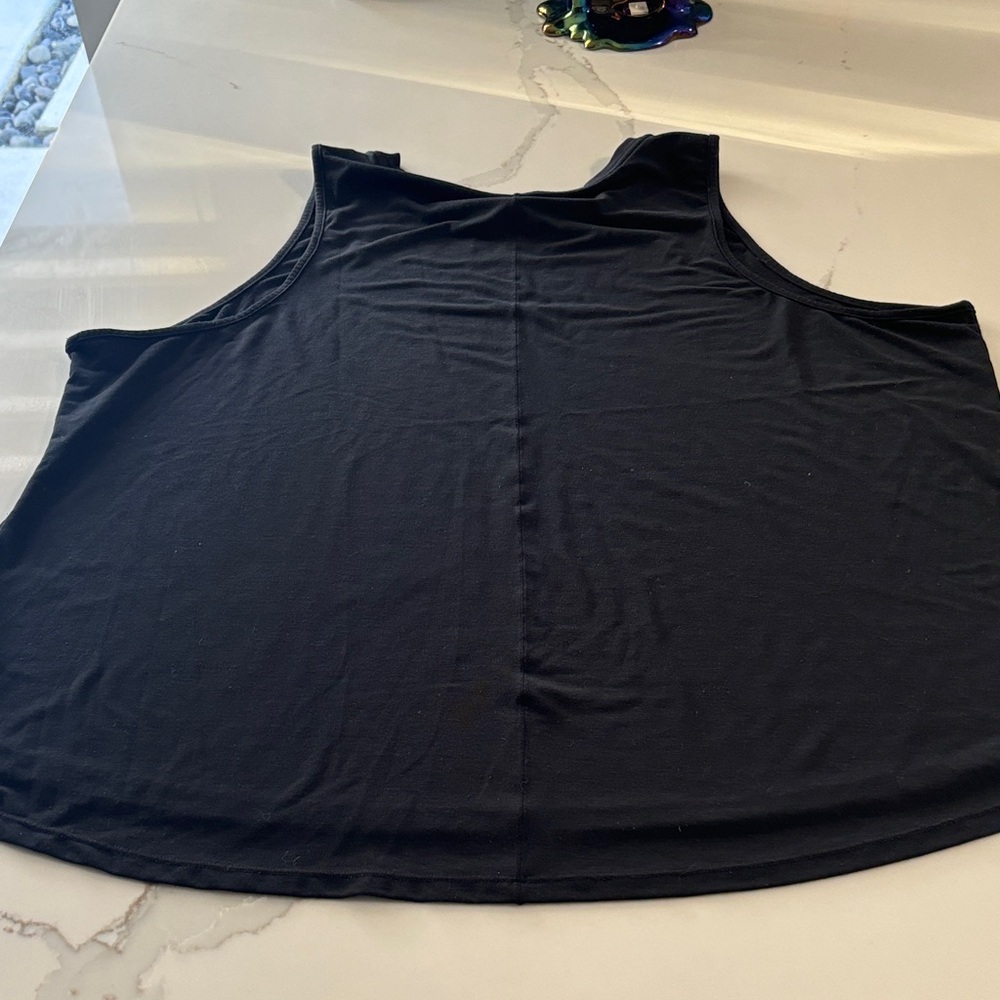 Nike Women's Tank Top - Picture 5 of 5
